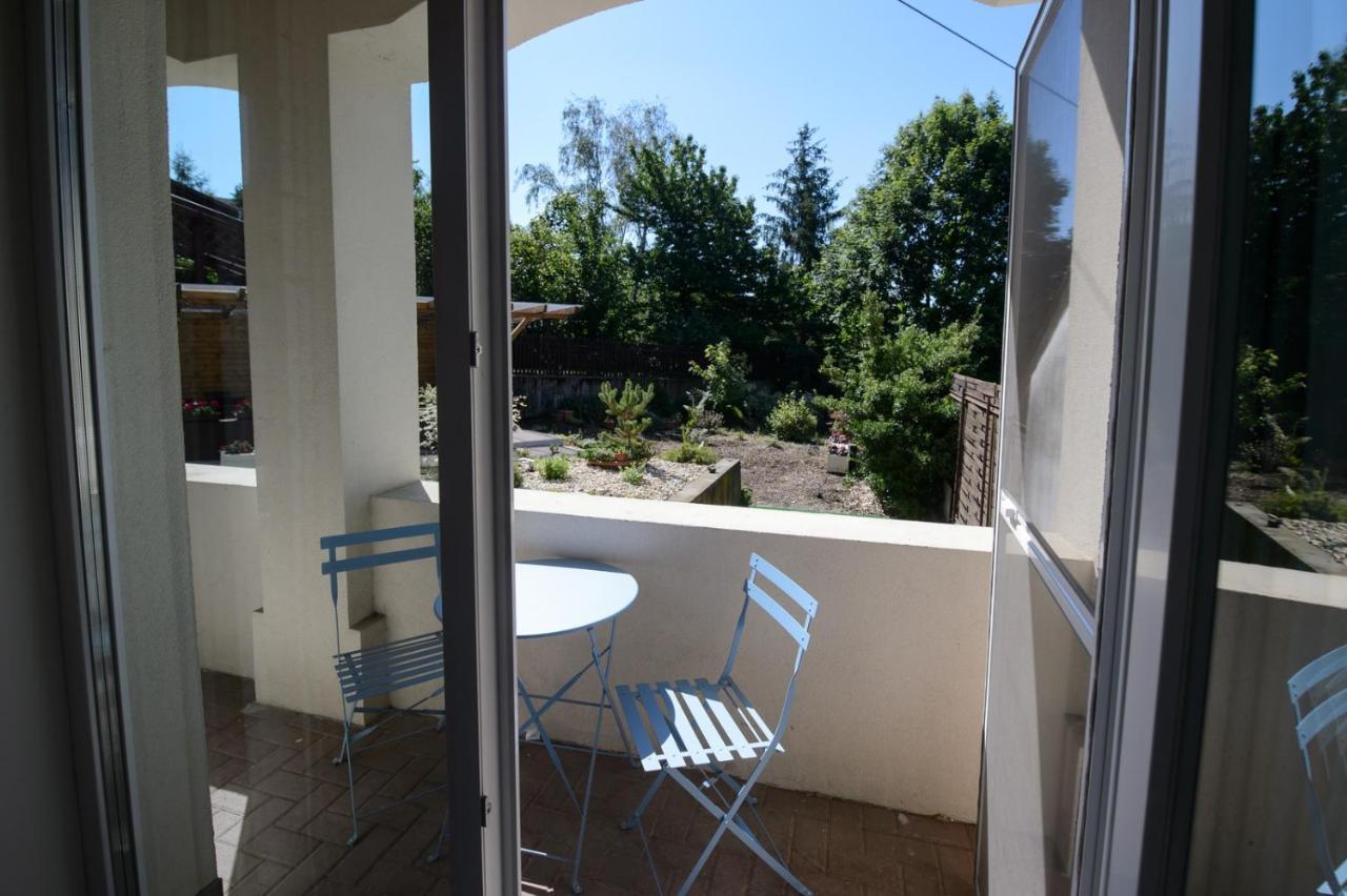 Illaberek Panzio Hotel Eger Buitenkant foto